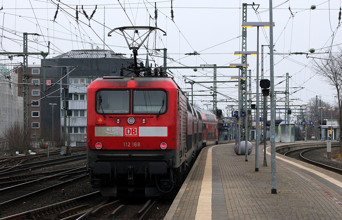 112 168 kam mit ihrem Zug aus Kiel endete in Neumnster und fuhr wenig spter als RE7 nach Flensburg. 24.03.18
