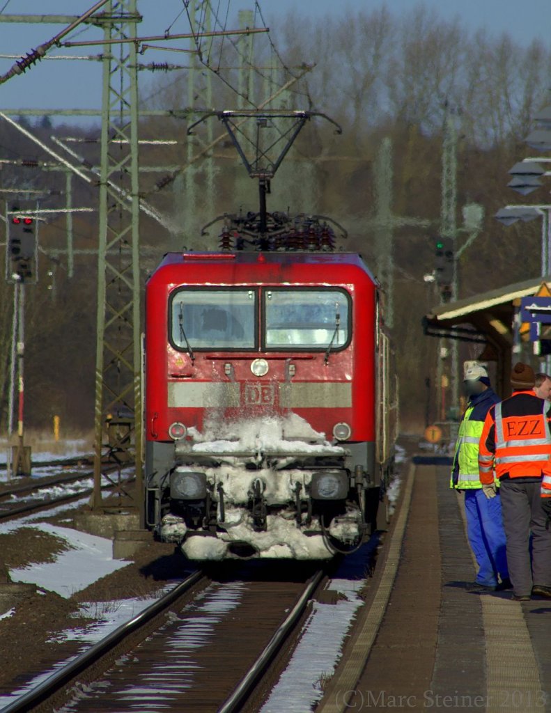 112 176-3 schiebt hier eine RB nach Flensburg aus dem Bhf Schleswig. 14.03.2013