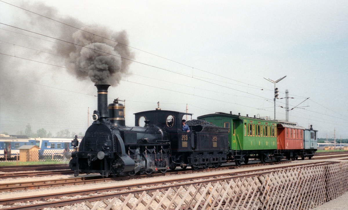 150 Jahre Eisenbahn in Österreich: MAV 269 Strasshof 12.09.1987