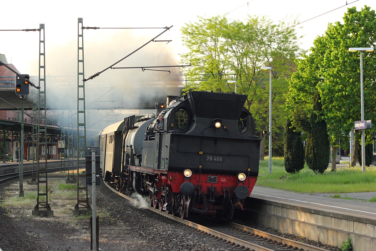 78 468 mit Sonderzug gen Süden, HH-Harburg 12.05.2018