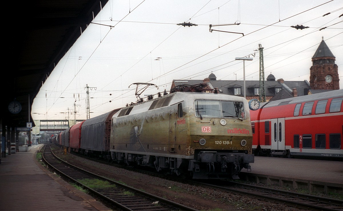 DB 120 139-1  Märklin  Gießen Hbf 15.04.1998