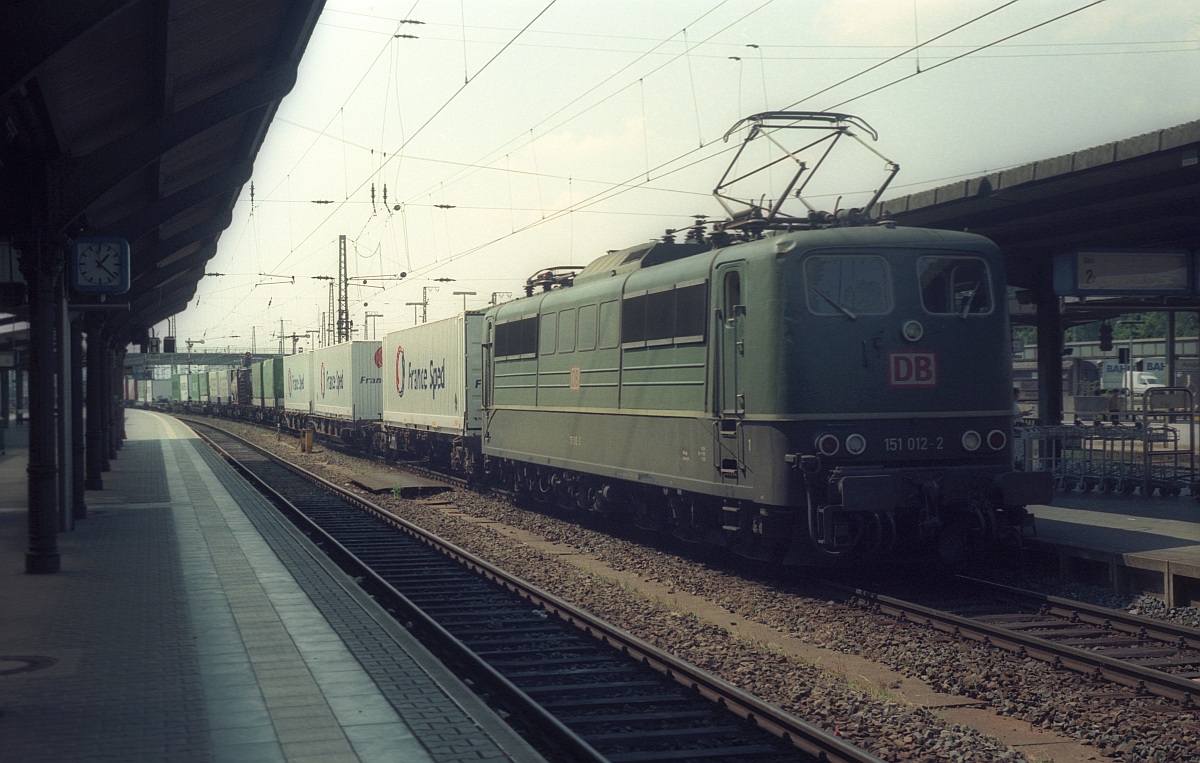 DB 151 012-2 Gießen Hbf 1997 (D.S)