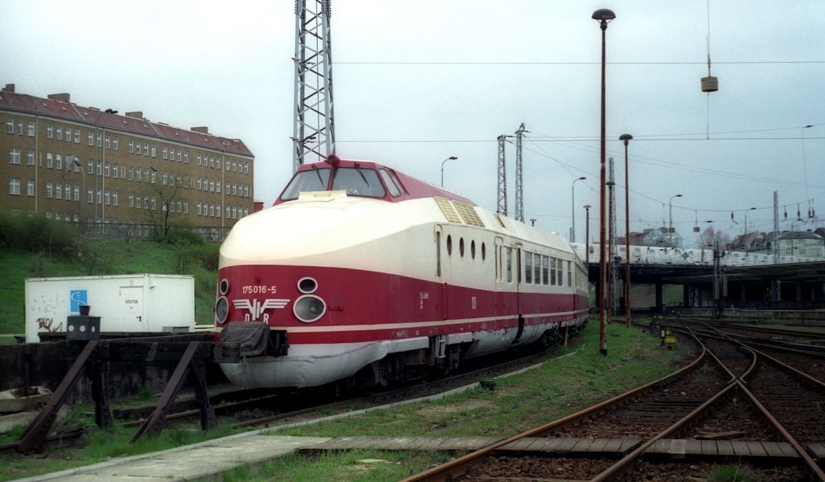 DB 175 016-5 Berlin-Lichtenberg 22.04.2001