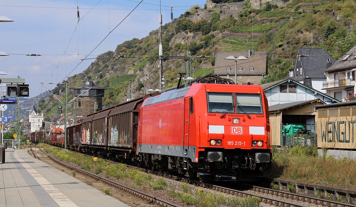 DB 185 215-1 mit Mischer in Kaub am Rhein. 14.09.2021