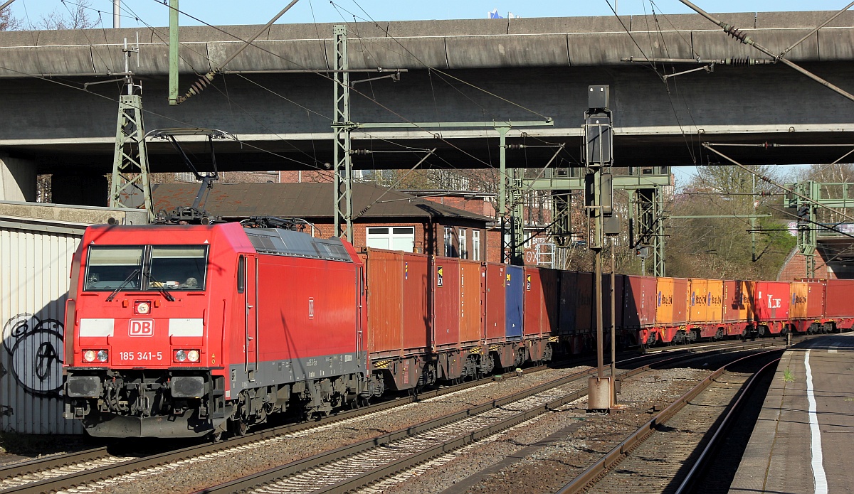 DB 185 341-5(REV/LMR9/04.02.16)mit Containerzug, HH-Harburg 03.04.21