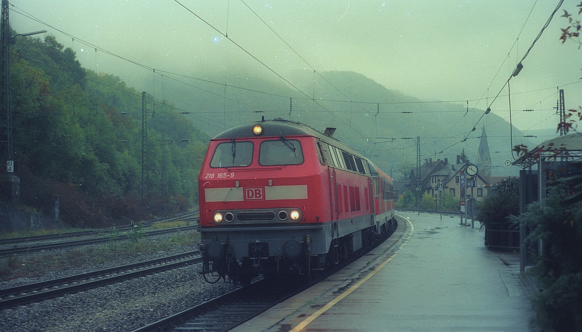 DB 218 165-9 Geislingen 05.10.2003 (D.S)