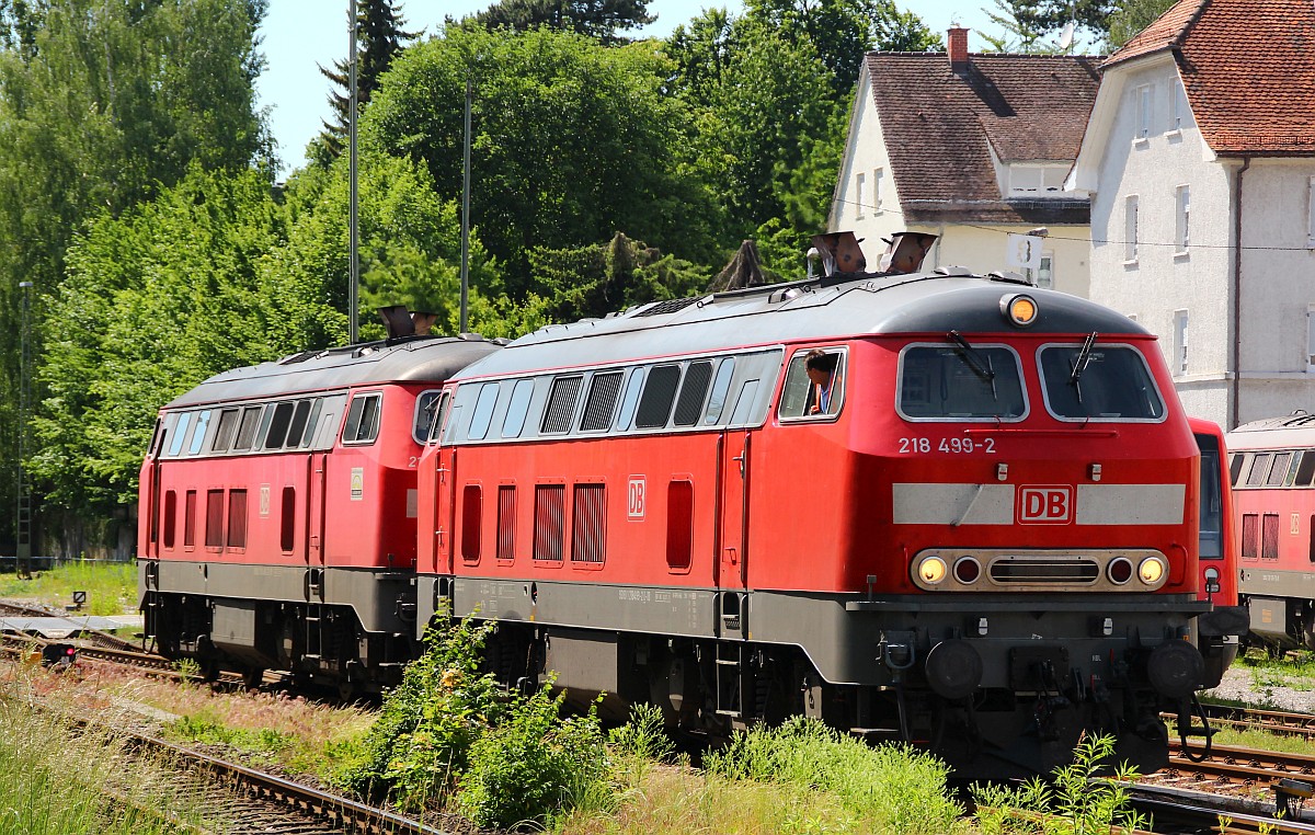 DB 218 499-2 + 456-2, Friedrichshafen 02.06.2012