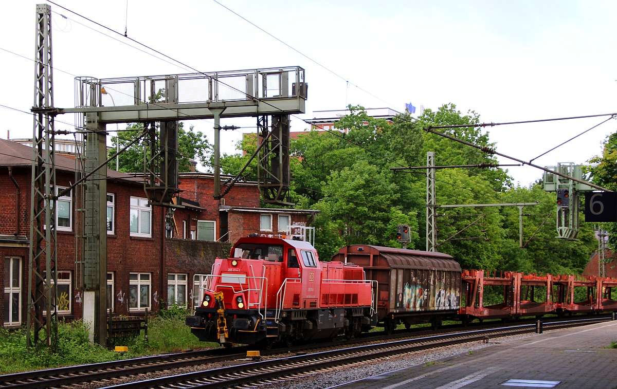 DB 265 014-1 mit kurzem Güterzug HH-Harburg 28.05.2022