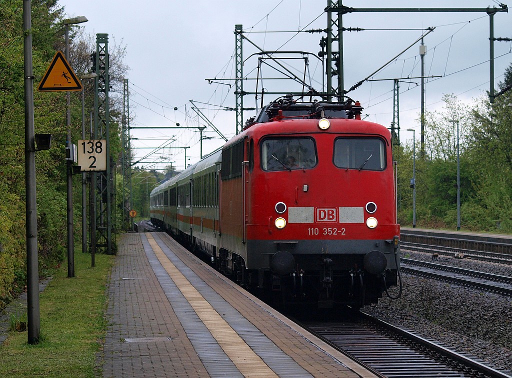 DB E10 352/ 110 352-2 Schleswig 07.05.2010