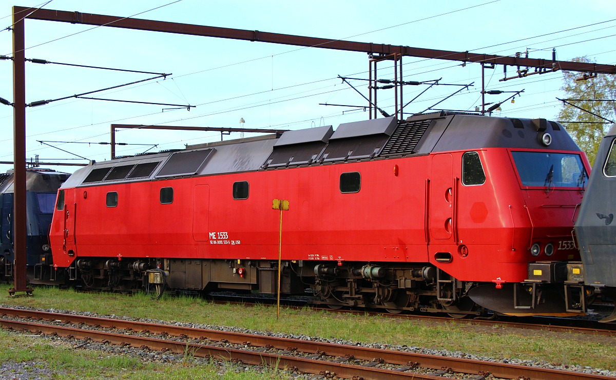 DBCSC (NRFAB TMe) Litra ME 1533 oder 92 86 0001 533-5 DK-DB, Henschel 1985, Baunr. 32780, 3300 PS EMD/GM 16-645E3B EURO III , 175 km/h. Pattburg/DK 01.05.2022