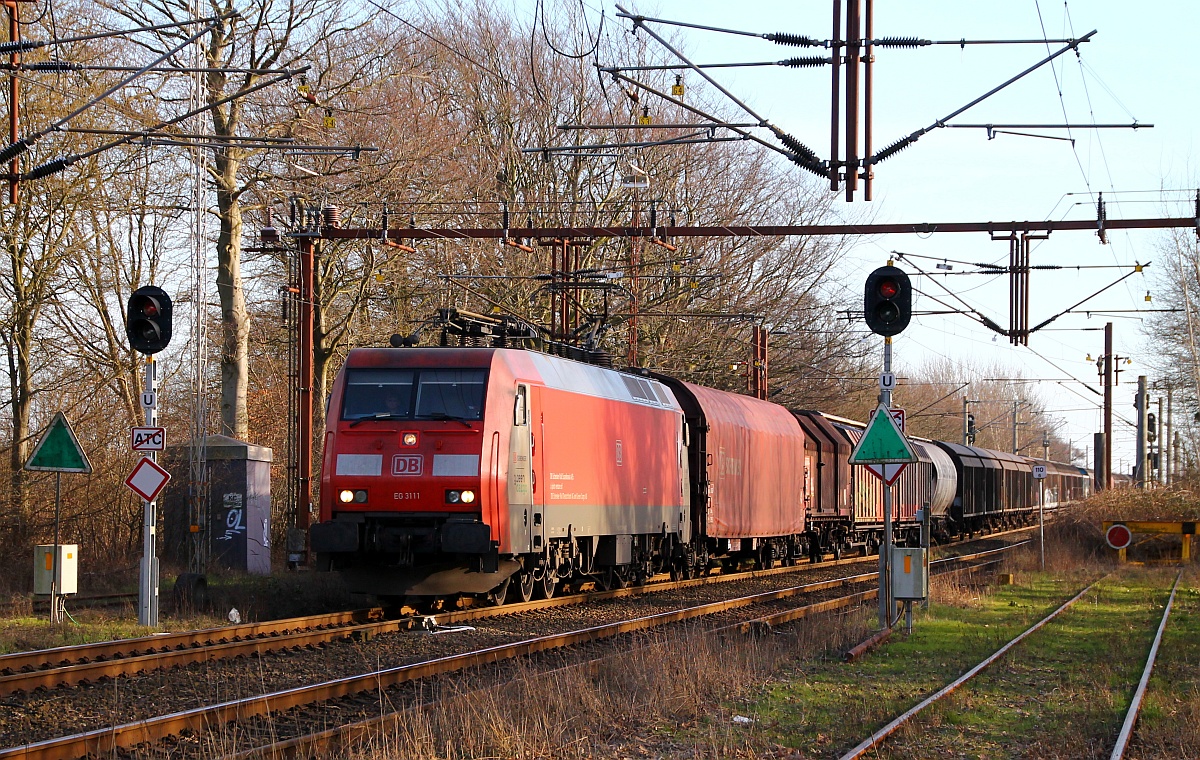 DBS/RSC EG 3111 hat mit ihrem Gz aus Maschen Einfahrt in Padborg. 08.03.2014