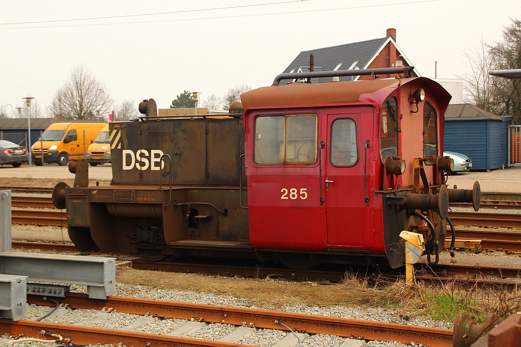 DSB Køf II 285 abgestellt im Bhf Padborg st. 17.03.12
