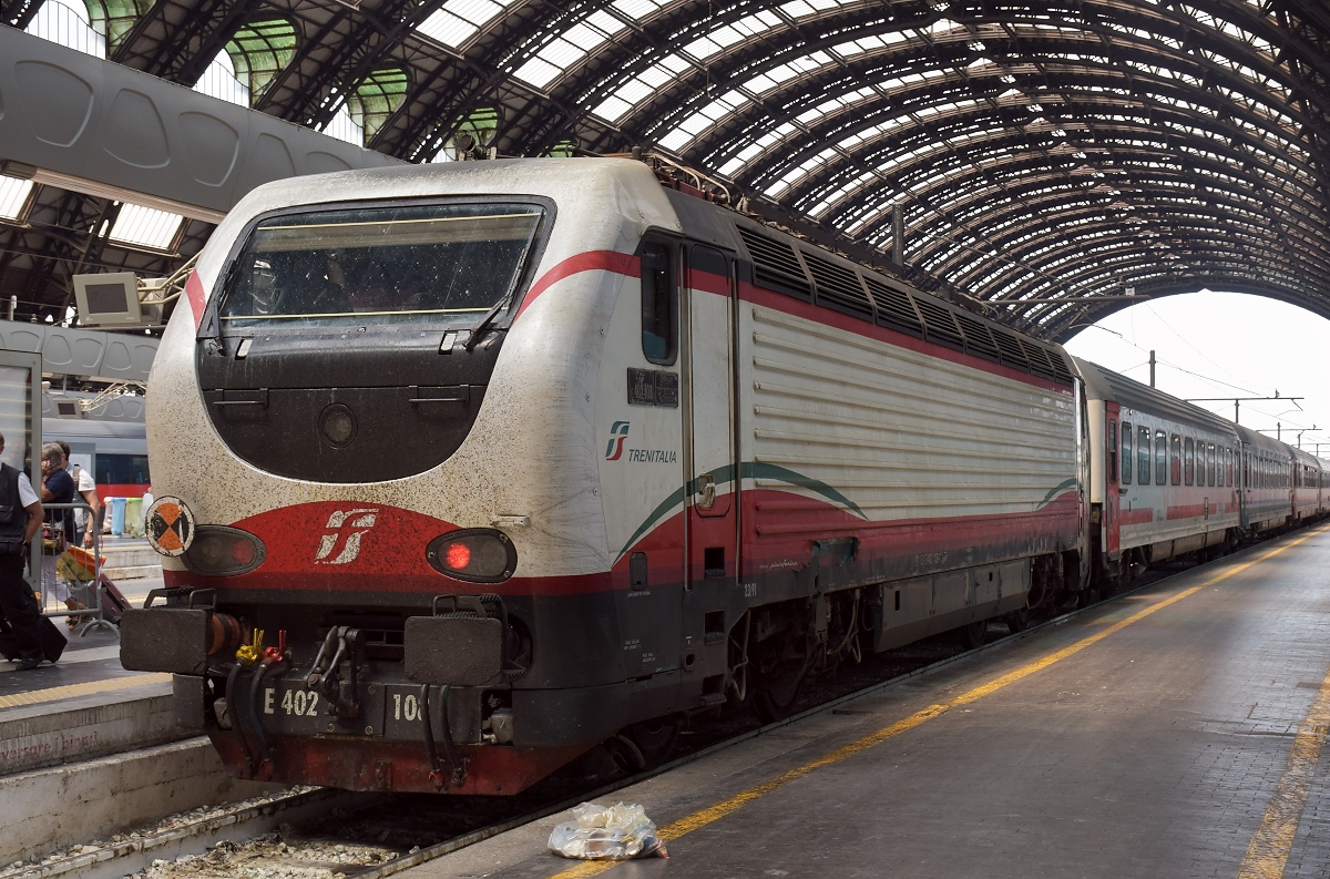 E.402 B 108 in Milano Centrale. Juni 2018.