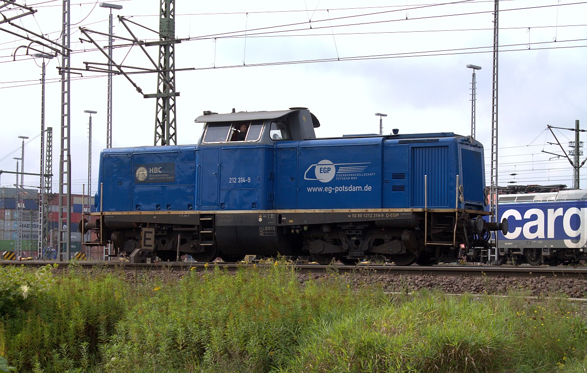 HBC(Hanseatische Bahn Contor GmbH)/EGP 212 314-9 hier festgehalten während einer Rangierfahrt in HH-Waltershof/Altenwerder am 13.09.2015.