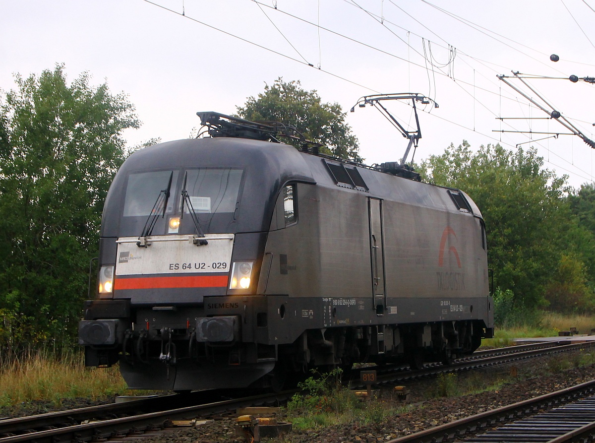 MRCE/TXL 182 529-8 auf dem Rckweg von Padborg nach Hamburg festgehalten am B Karpfenteich in Schleswig. 14.09.2014 (04200)