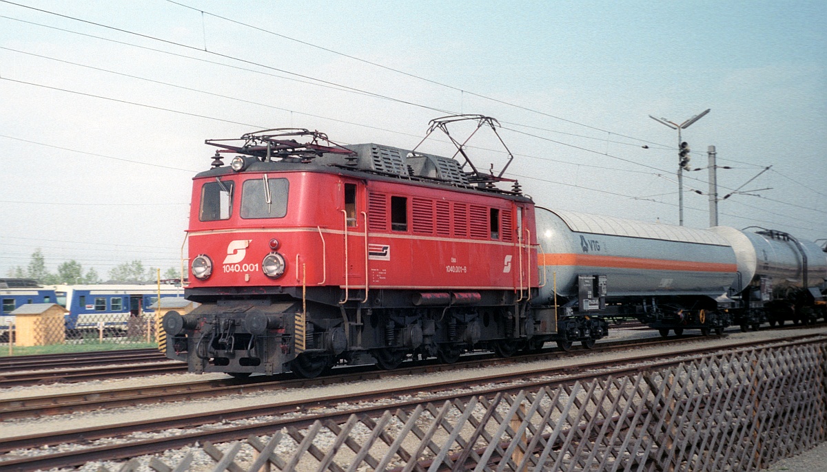ÖBB 1040.01 Straßhof 12.09.1987