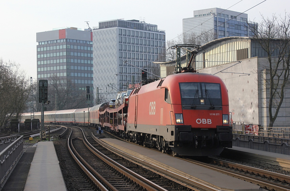 ÖBB 1116 277 mit Nightjet/EN 490 Einfahrt Bhf Hamburg Dammtor 01.04.2017