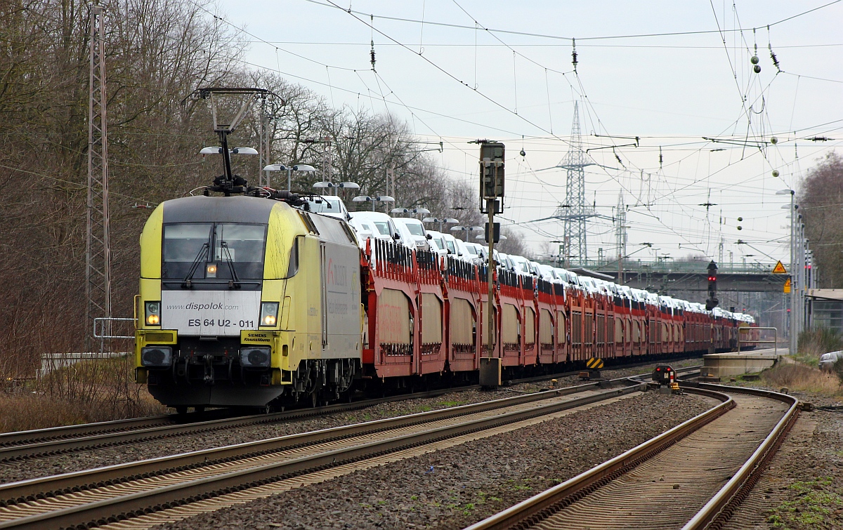 TXL/DISPO 182 511-6(REV/Lz/30.03.12) mit Autozug auf dem Weg nach Bremen. Langwedel 07.03.2015