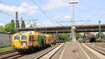DB Bahnbau Bianca 9125 014-7 und Bernhard 9124 028-8 dieseln gemütlich durch HH-Harburg 04.05.2024 I