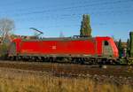 RSC 185 337-0 musste auf Grund einer Streckensperrung in Schleswig mit ihrem Gz einen längeren Halt einlegen. 04.11.2012