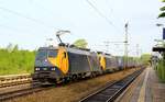 EG 3107 und 3104 durchfahren hier Schleswig mit einem langen KLV Zug. 19.05.12 (00400)