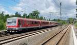 Die Braunschweiger VT's 628/928 625 und 597 als  Aushilfe  am Starttag der Kieler Woche unterwegs als RE 74 von Husum nach Rendsburg/Kiel.