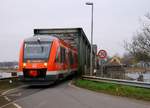 DB Lint 0648 463/963 passiert hier auf dem Weg nach Kiel gerade die Schleibrücke Lindaunis. 30.11.2014