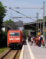 DB 101 116-2 hat hier mit dem IC 2417 nach Köln Einfahrt in Rendsburg. 09.06.2014