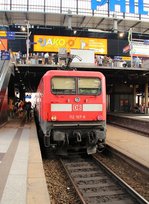 Die Rostocker 112 107-8 als Schublok des RE nach Rostock.