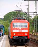 DB 120 146-6(REV/LD X/17.06.14) hat hier mit dem IC 2417 nach Köln Einfahrt in Schleswig. 06.07.2014
