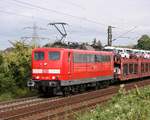 Mit neuer HU fährt es sich am Besten, 151 001-5 mit Auto-Zug in Ahlten(Han). 01.09.12