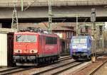 Vorgänger und Ablösung...DB 155 218-1 und DB/TFG 152 137-6 beim Meeting in HH-Harburg.
