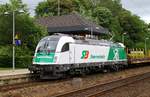 Die immer noch verkehrenden Holzzüge haben ab und zu nochmal eine Überraschung parat...PCW/Steiermarkbahn 183 717-8(9180 6183 717-8 D-PCW, Siemens ES64U4-C)mit einem Laas Einheiten Ganzzug