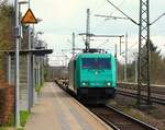 185 615-2 unterwegs für TXL,fährt hier mit dem DGS 91085(Lübeck Skandinavienkai-Padborg, Überführung leerer Containerwaggons)durch Schleswig. 15.04.2012