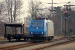 CFL Cargo 185 519-6 macht sich bereit um gleich ihren Zug im Gbf Padborg/DK zu übernehmen. 27.02.2014