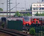 Etwas ganz seltenes im Norden...0442 278/778 der Mittelhessenbahn abgestellt und eingeparkt im Aw Neumünster aufgenommen aus der vorbeifahrenden Regionalbahn nach Flensburg. Neumünster 25.05.2014