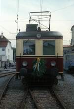 Frontansicht des el T6 der Trossinger Eisenbahn, Trossingen Stadt 17.07.1997 