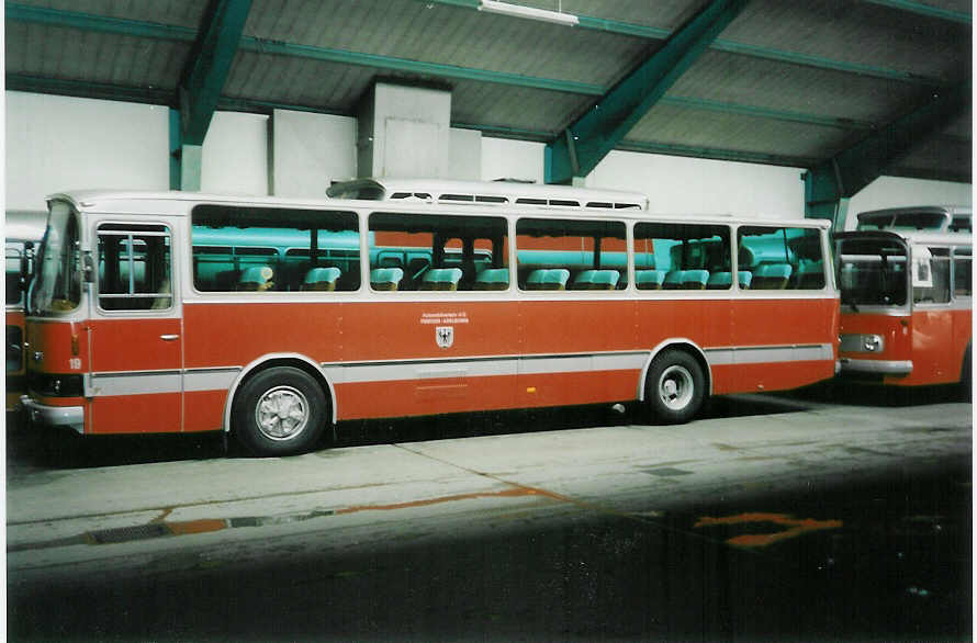 (005'736) - AFA Adelboden - Nr. 19/BE 26'774 - FBW/R&J am 23. April 1990 im Autobahnhof Adelboden