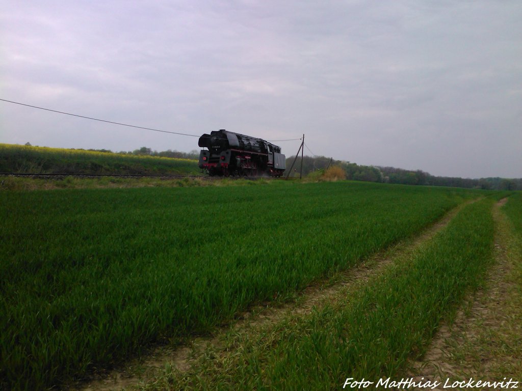 01 0509 unterwegs nach Bergen auf Rgen / Hier bei Pastitz (OT Putbus) am 11.5.13