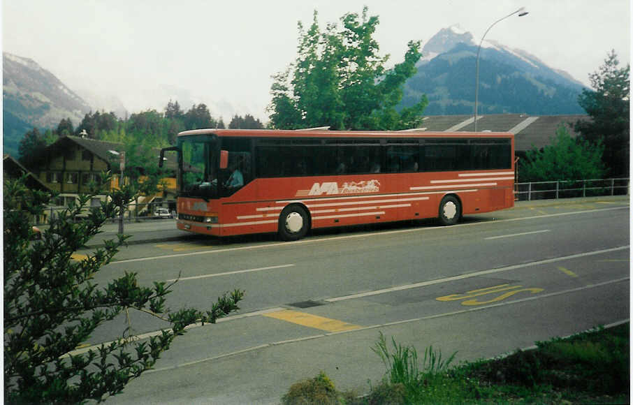 (017'105) - AFA Adelboden - Nr. 6/BE 26'706 - Setra am 19. Mai 1997 in Frutigen, Marktplatz