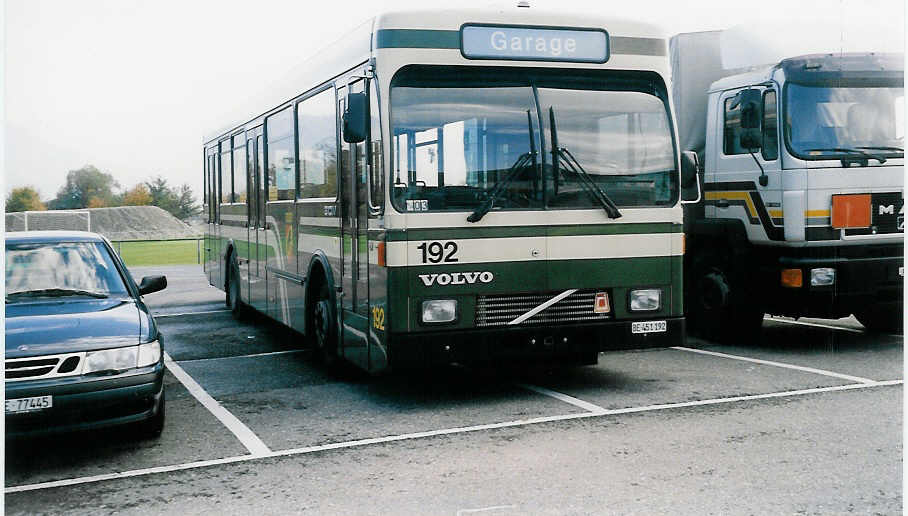 (037'419) - SVB Bern - Nr. 192/BE 451'192 - Volvo/R&J am 26. Oktober 1999 in Thun-Lerchenfeld, Waldeck