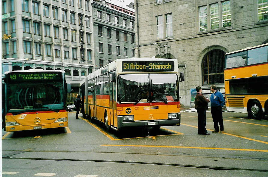 (038'634) - Cars Alpin Neff, Arbon - Nr. 10/TG 110'383 - Mercedes am 1. Januar 2000 beim Bahnhof St. Gallen