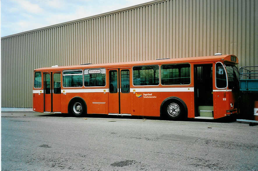 (043'603) - ZVB Zug - Nr. 22 - FBW/Tscher am 17. Oktober 2000 in Zug, Garage