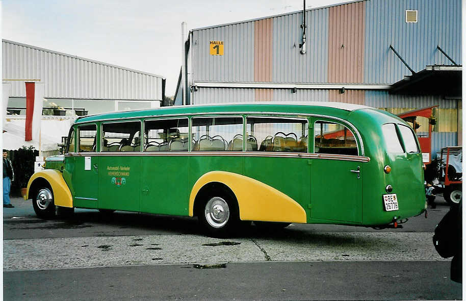 (043'719) - STI Thun - Nr. 15/BE 26'776 - Saurer/Gangloff (ex AvH Heimenschwand Nr. 5) am 5. November 2000 in Thun, Expo