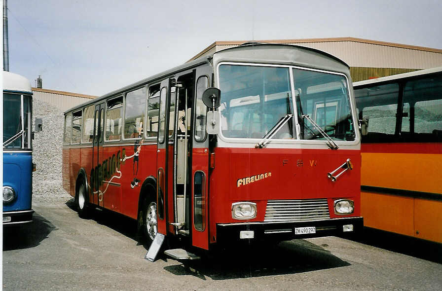 (053'729) - Weidmann, Greifensee - ZH 490'297 - FBW/Tscher (ex VZO Grningen Nr. 30) am 15. Juni 2002 in Hinwil, AMP