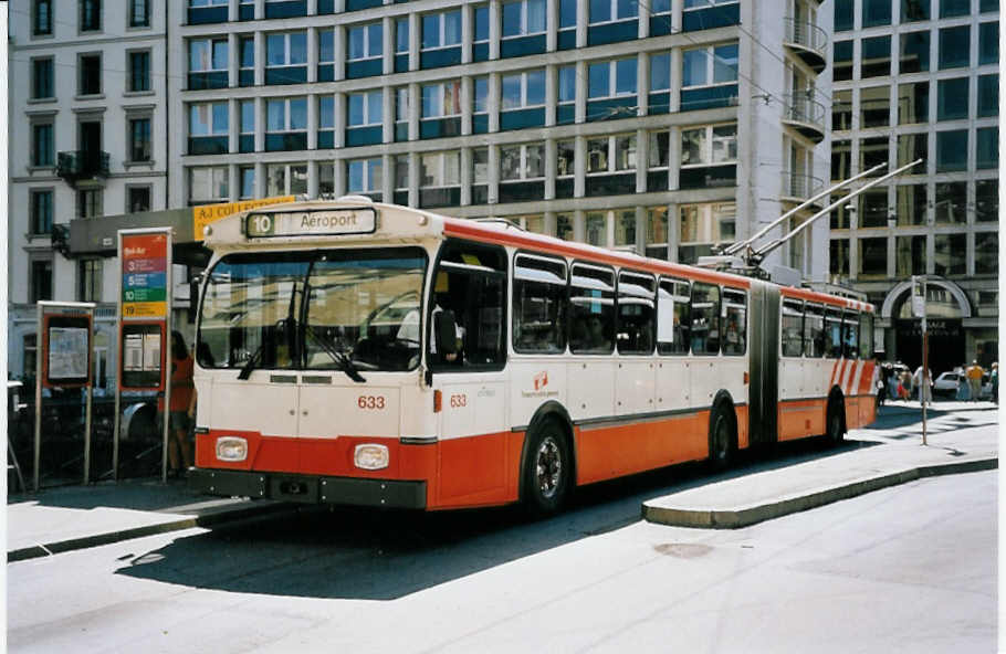 (062'522) - TPG Genve - Nr. 633 - FBW/Hess Gelenktrolleybus am 4. August 2003 in Genve, Bel-Air