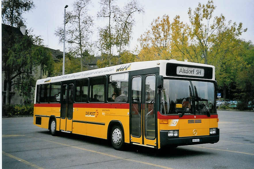 (064'228) - Rattin, Schaffhausen - Nr. 26/SH 6126 - Mercedes/Hess am 18. Oktober 2003 in Schaffhausen, Bushof