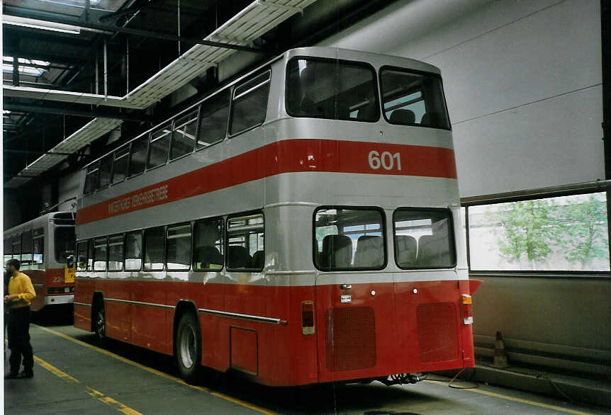 (067'112) - WV Winterthur - Nr. 601 - Bssing (ex Nr. 201; ex Amt fr Luftverkehr, Zrich Nr. 47; ex Swissair, Zrich Nr. 23) am 24. April 2004 in Winterthur, Depot Grzefeld