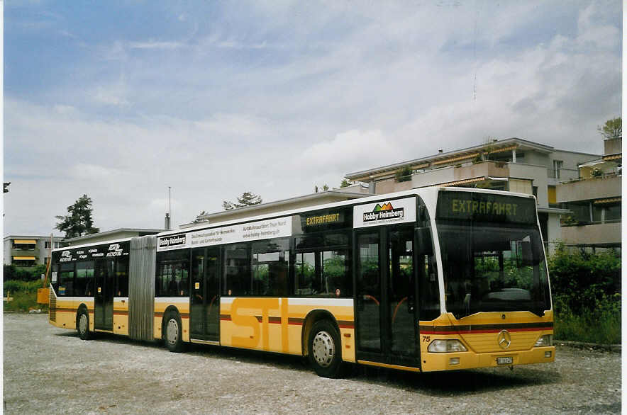 (068'226) - STI Thun - Nr. 75/BE 263'475 - Mercedes am 12. Juni 2004 in Thun, Garage