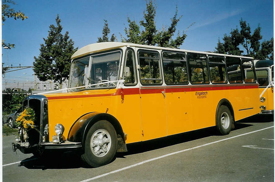 (071'130) - Engeloch, Riggisberg - Nr. 9/BE 40'370 - Saurer/R&J (ex Nr. 2) am 18. September 2004 in Thun, Seestrasse